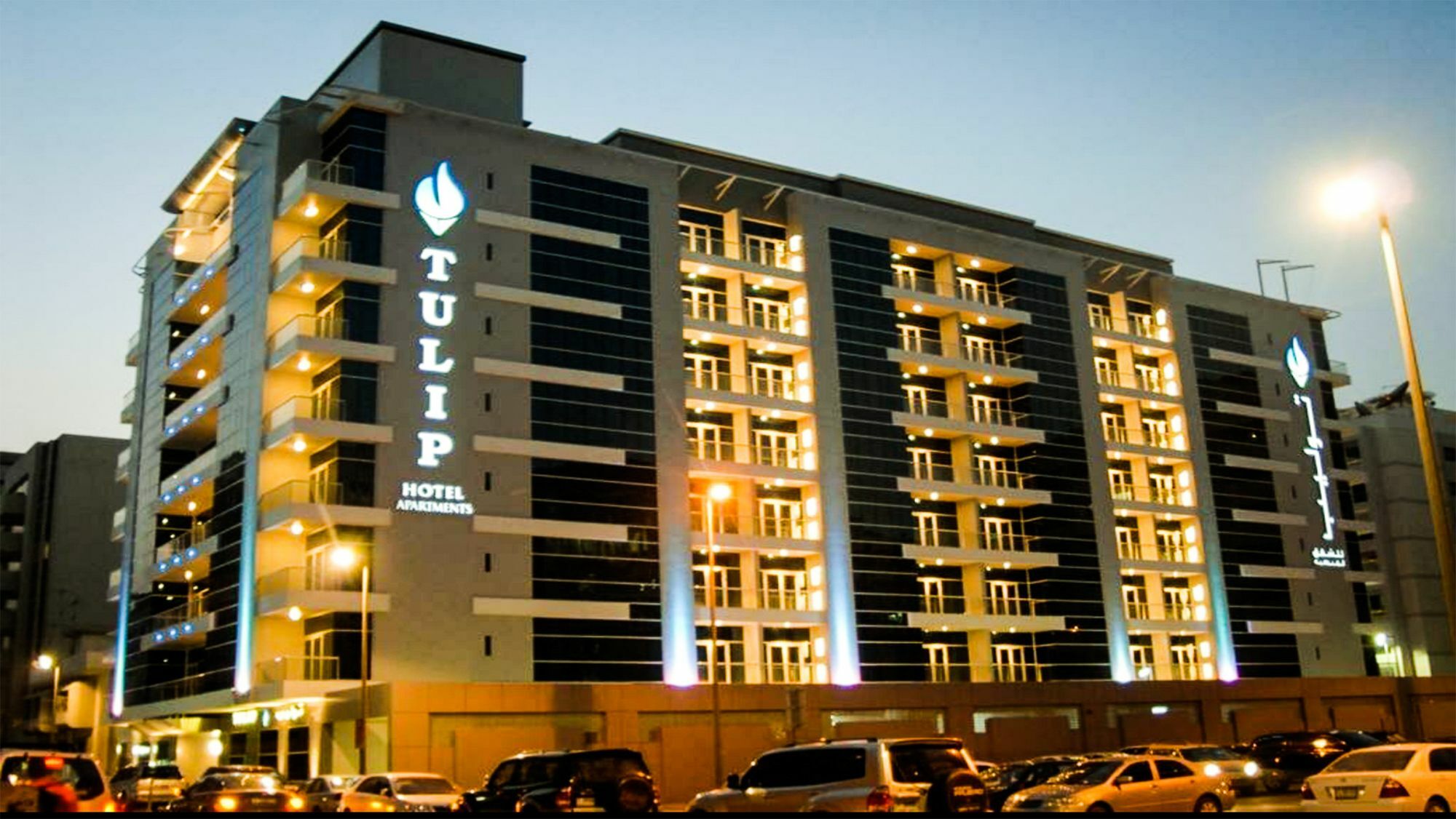 Tulip Hotel apartamentos Dubái Exterior foto